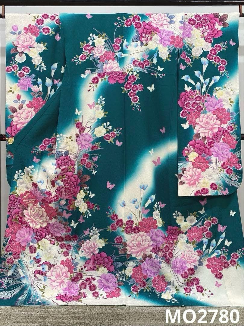 振袖 豪華 銀通し 刺繍 銀彩 紋意匠 身丈171cm 撥水加工済 MO2780