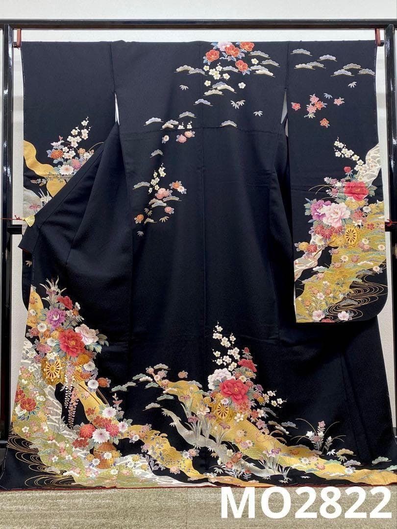 振袖 豪華 型友禅 金駒 金彩 紋意匠 身丈170cm 躾糸付き MO2822