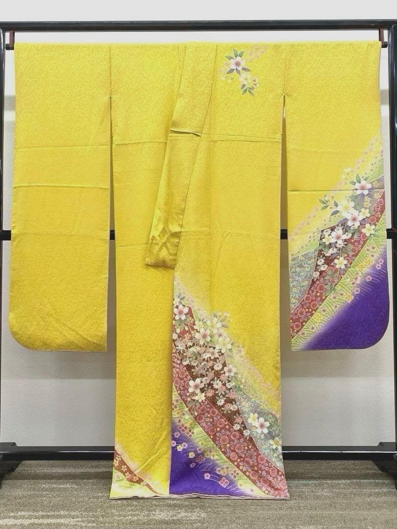 振袖 豪華 銀通し 金駒 金彩 紋意匠 桜 身丈163cm MO2906 - メルカリ