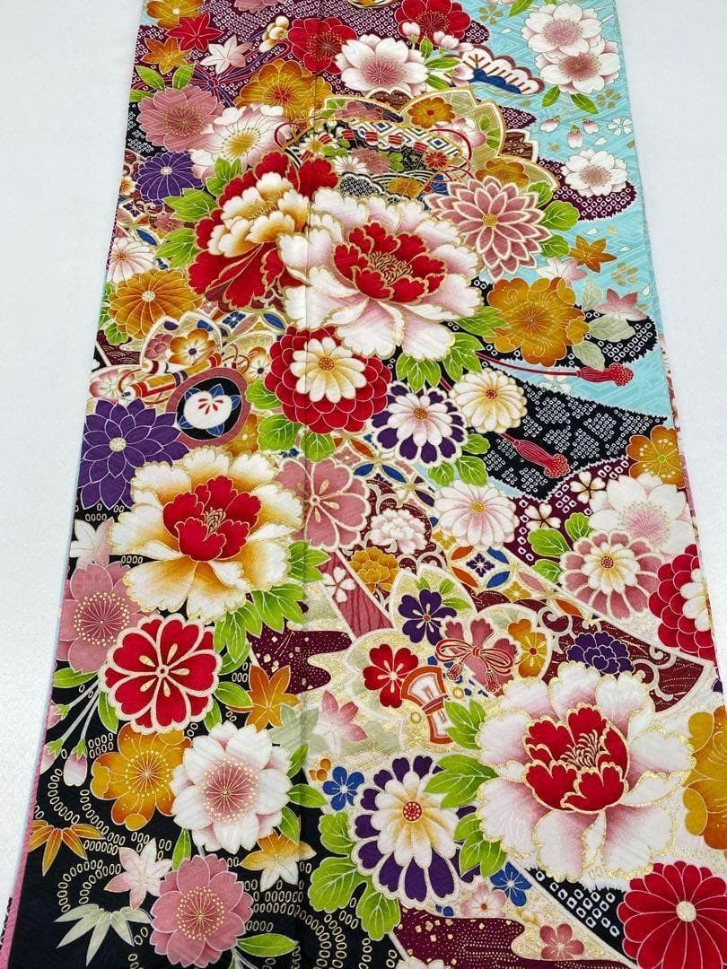 振袖 豪華 金駒 金彩 紋意匠 身丈173cm 撥水加工済 MO2846 - メルカリ