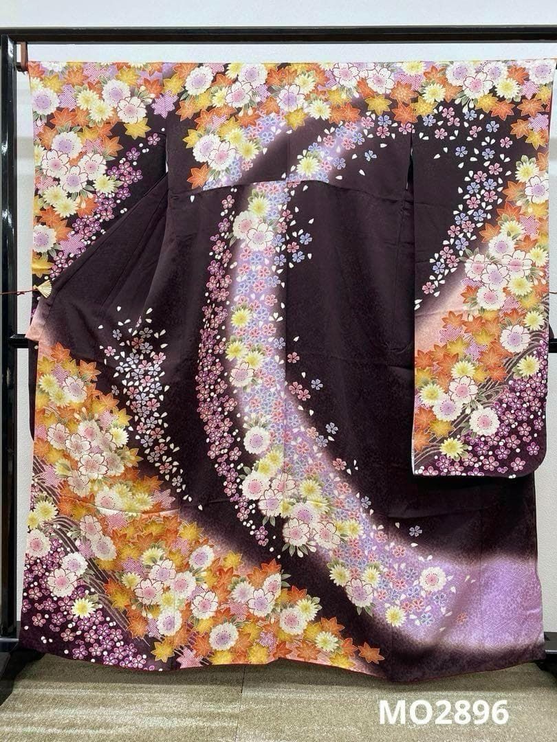 振袖 豪華 刺繍 紋意匠 身丈156cm 撥水加工済 MO2896