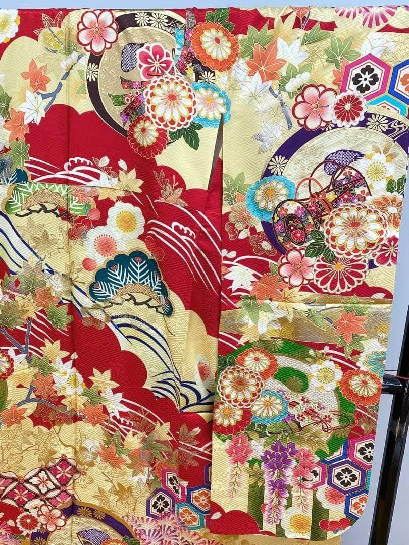 メーカー品振袖 豪華 紫野 金駒 金彩 身丈163cm 撥水加工済 MO2762 メーカー品振袖 豪華 紫野 金駒 金彩 身丈163cm 撥水加工済 MO2762