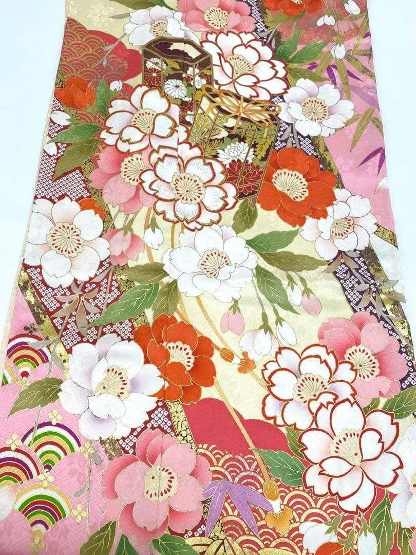 振袖 豪華 刺繍 金彩 紋意匠 身丈172cm 撥水加工済 MO2693 - メルカリ