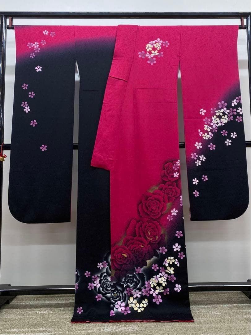 ブランド振袖 sweet angel 金彩 紋意匠 身丈167cm MO2810 ブランド振袖 sweet angel 金彩 紋意匠 身丈167cm MO2810