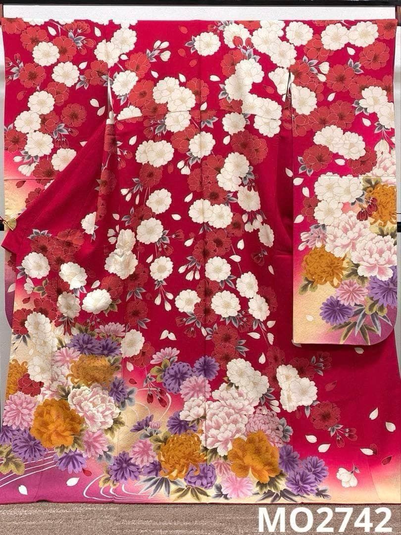 振袖 豪華 銀通し 刺繍 金彩 身丈168cm 撥水加工済 MO2742
