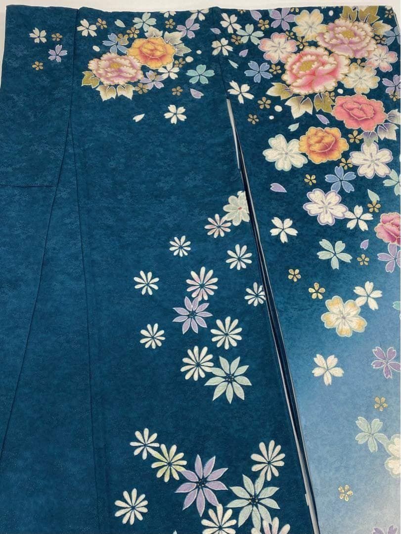 振袖 桐屋 翠山工房 銀通し 金彩 絞り加工 身丈164cm MO2295 - メルカリ