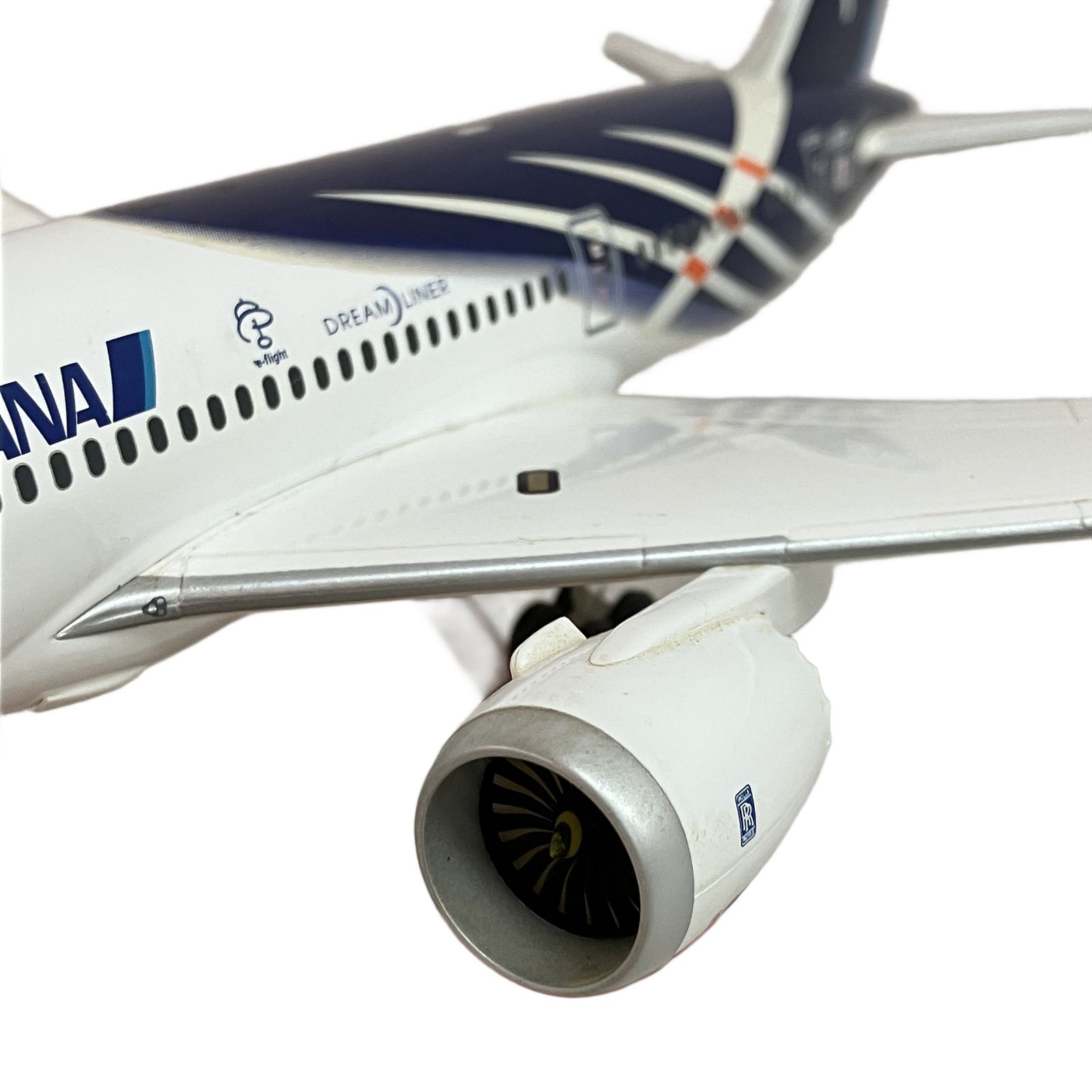 全日空商事 1/200 NH20083 ANA ボーイング B787-8 特別塗装機 JA802A 航空機 模型 中古 美品 C11043949