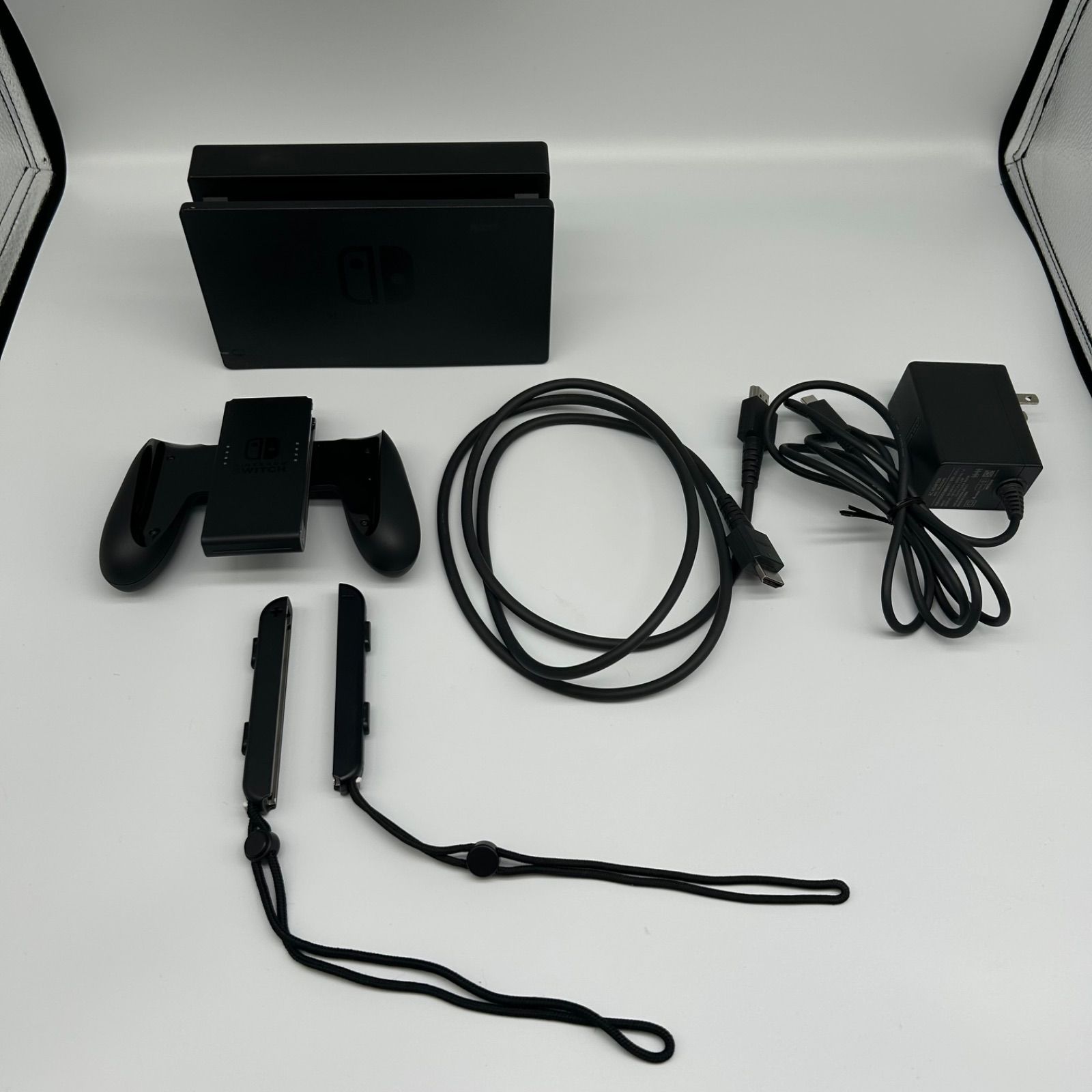 Nintendo Switch 本体 HAC-001 - メルカリ