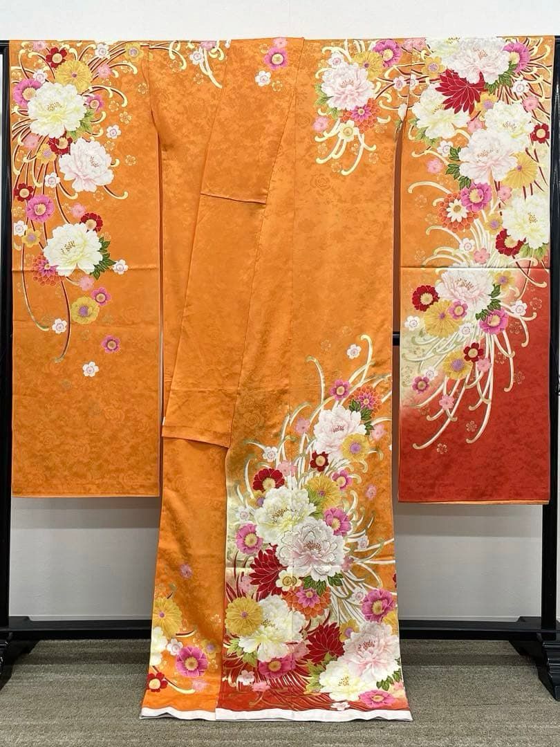 仮絵羽 振袖 刺繍 金彩 紋意匠 未仕立て品 正絹 八掛付き HFT004