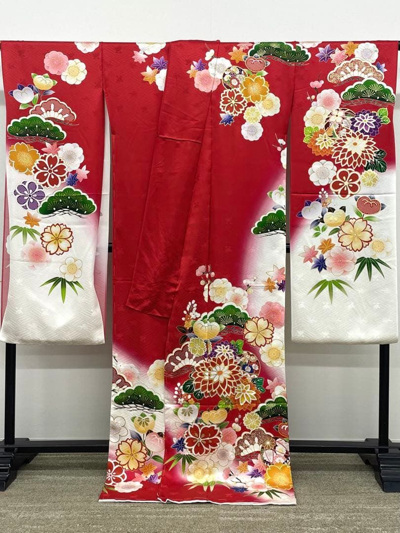 振袖 仮絵羽 銀 金駒 金彩 紋意匠 正絹 未仕立て品 八掛付き MOK532 仮絵羽 振袖 金駒 金彩 紋意匠 未仕立て品 正絹 八掛付き HFT001