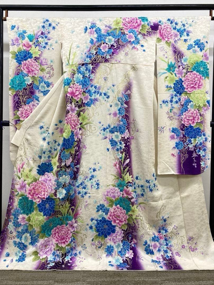 振袖 ラメ刺繍 金彩 銀通し 身丈173cm MO3801
