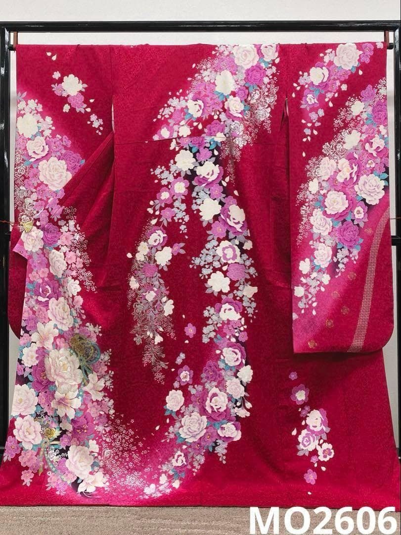 振袖 型友禅 金彩 紋意匠 身丈172cm パールトーン加工済 MO2606 振袖 型友禅 金彩 紋意匠 身丈172cm パールトーン加工済 MO2606 - メルカリ