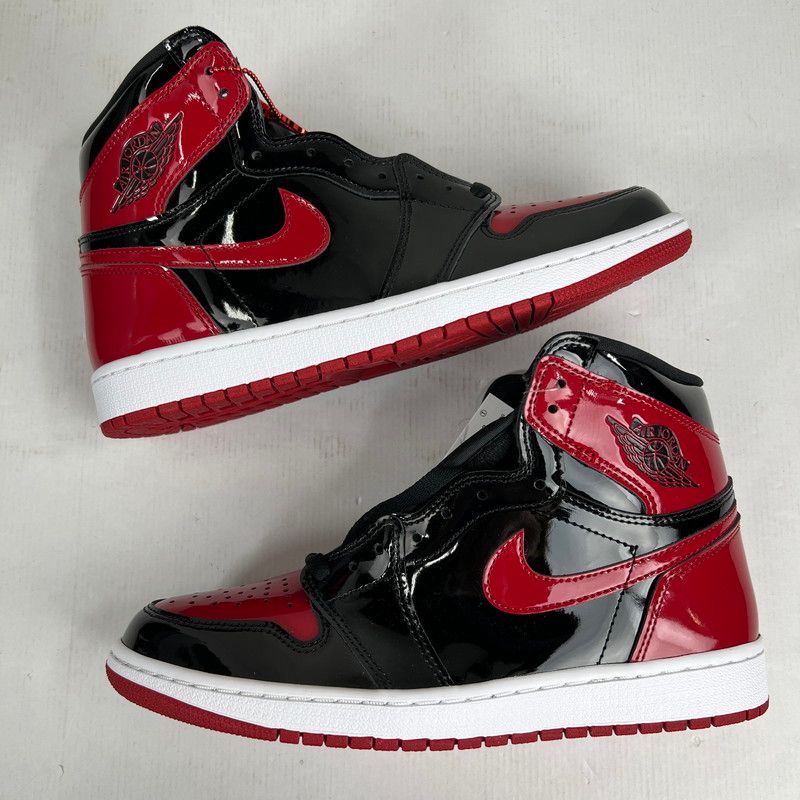 中古美品】 NIKE ナイキ 555088-063 AIR JORDAN 1 HIGH OG 