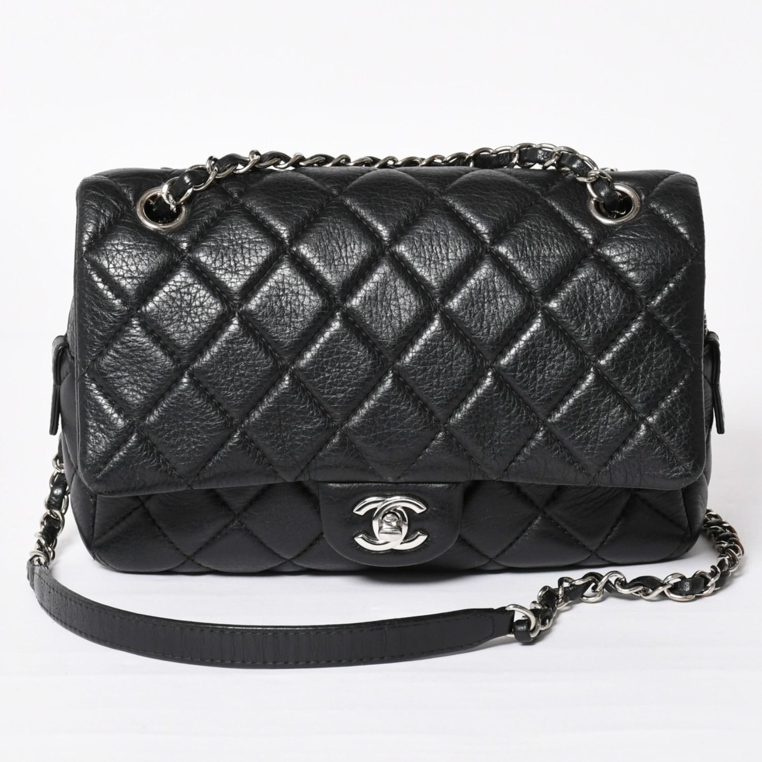 極美品 CHANEL シャネル Sフラップ Wチェーンショルダーバッグ 21番台 ココマーク ラムスキン ブラック シルバー金具 中古 4a003966