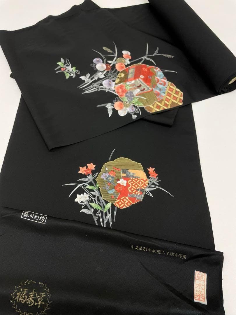 コート地 蘇州刺繍 草木染 絵羽コート 黒地 正絹 反物 T6709 - メルカリ