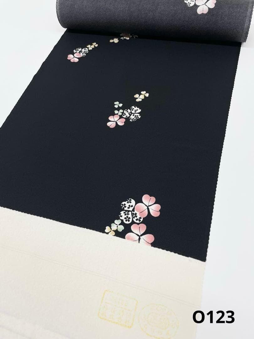 小紋 飛び柄 三つ葉 桜 黒 反物 正絹 O123