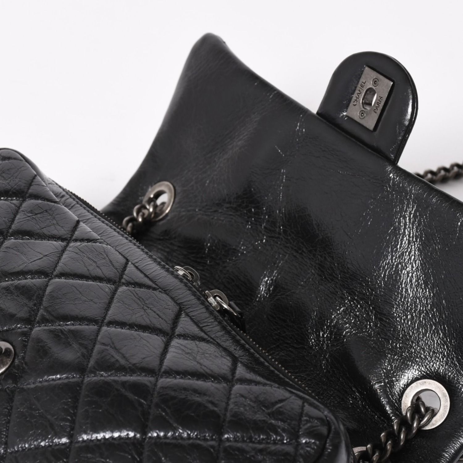 極美品 CHANEL シャネル Sフラップ Wチェーンショルダーバッグ 19番台