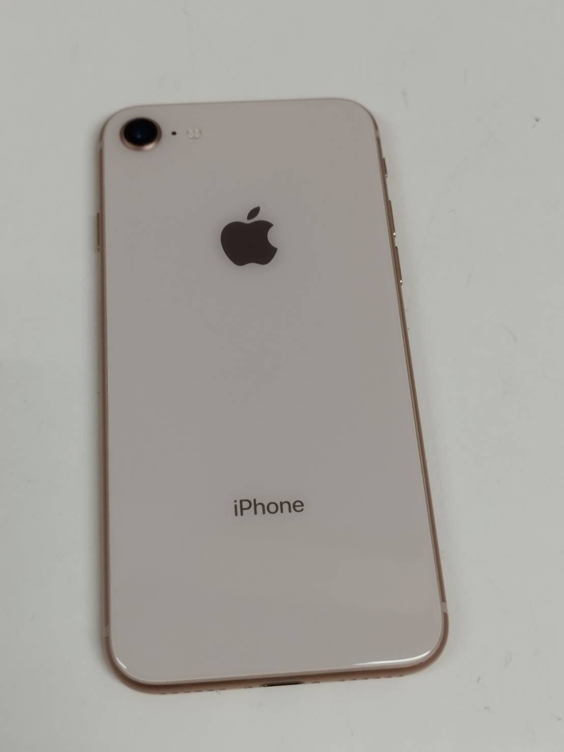 Apple iPhone 8 ゴールド 充電ケーブル付き iPhone 8 64GB ゴールド SIMフリー バッテリー87% - メルカリ