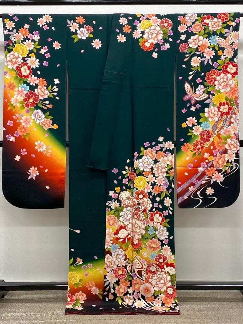 振袖 豪華 金駒 紋意匠 身丈168cm パールトーン加工済 MO2722