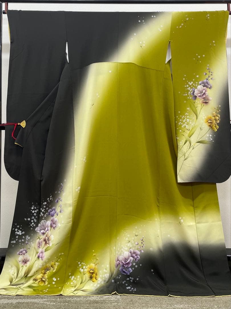振袖 銀彩 草花 ぼかし 鶯色 身丈171cm MO3778