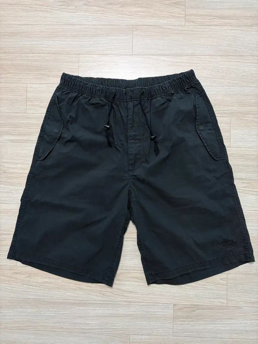 STUSSY ナイキ ショーツ ハーフパンツ ブラック M