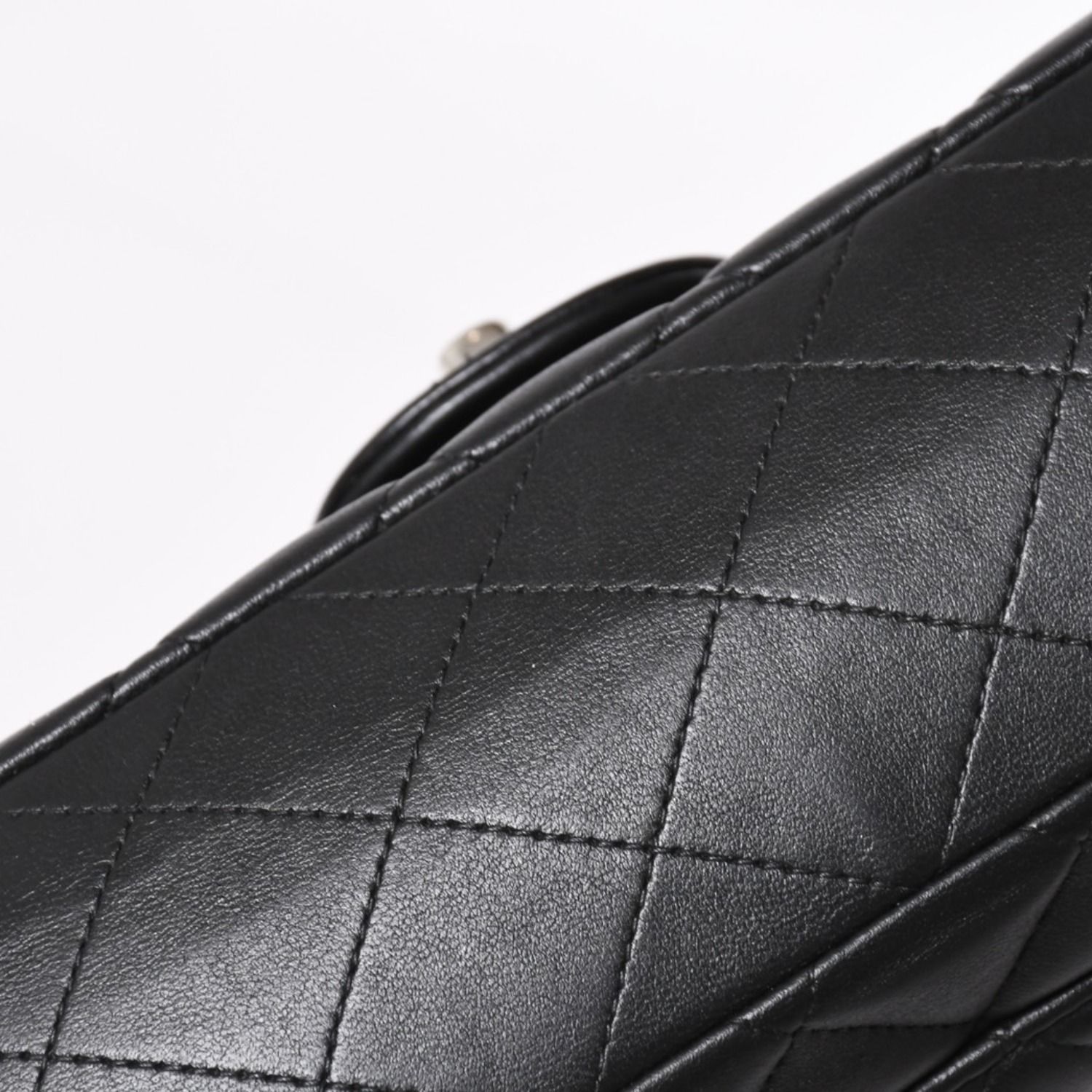 CHANEL シャネル マトラッセ25 Wフラップ Wチェーンショルダーバッグ