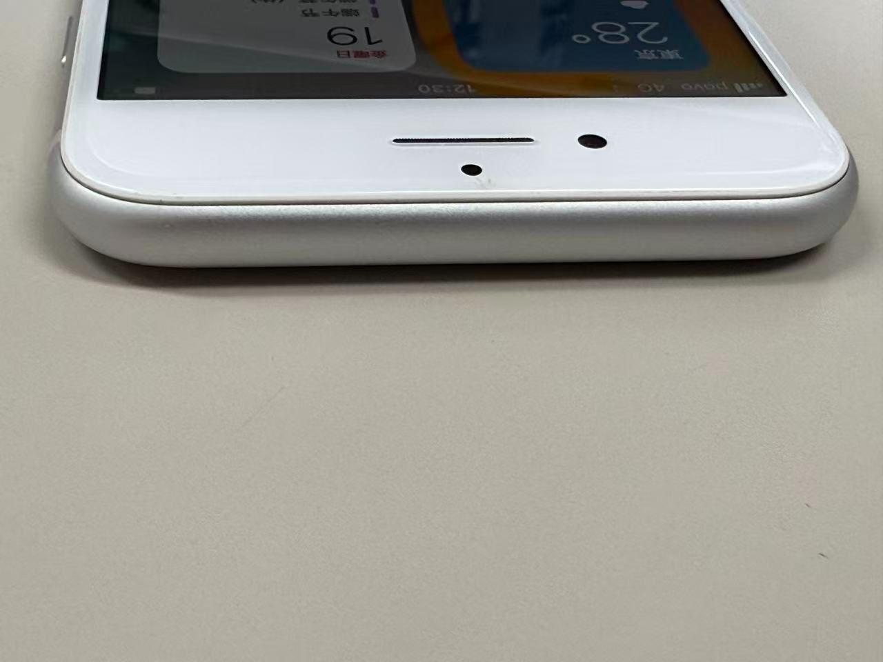 美品 電池100% SIMフリー iPhone 8 64GB シルバー - メルカリ