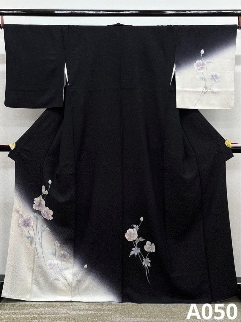 付け下げ 銀通し 銀彩 花 紋意匠 正絹 ガード加工済 A050