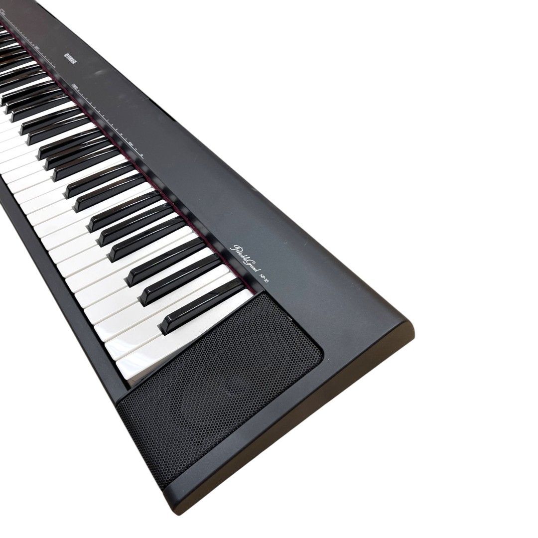 YAMAHA Portable Grand NP-30 黒 ブラック 電子ピアノ 76鍵盤 ヤマハ