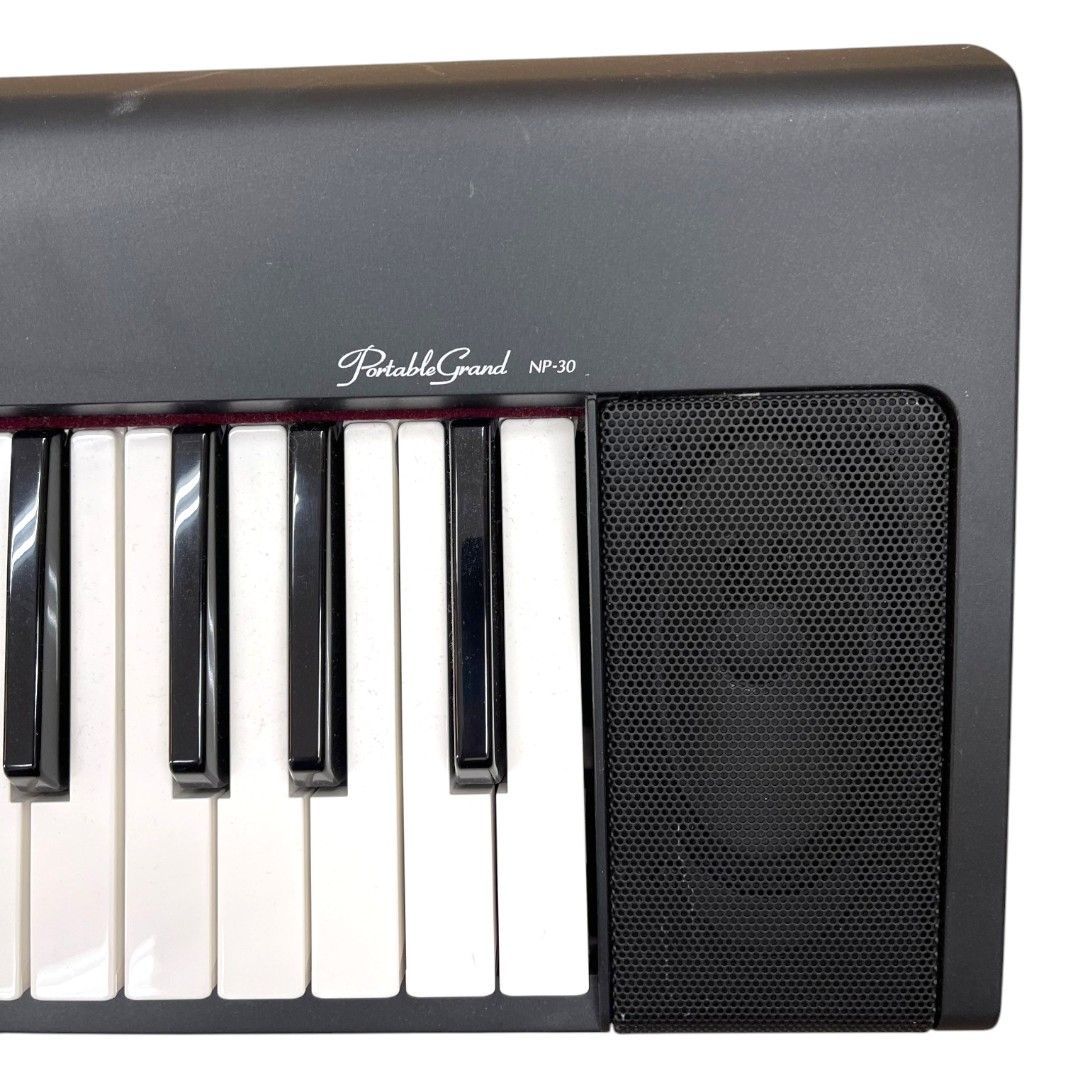 YAMAHA 電子ピアノ76鍵盤Portable grand NP30 YAMAHA Portable Grand NP-30 黒 ブラック 電子ピアノ 76鍵盤 ヤマハ