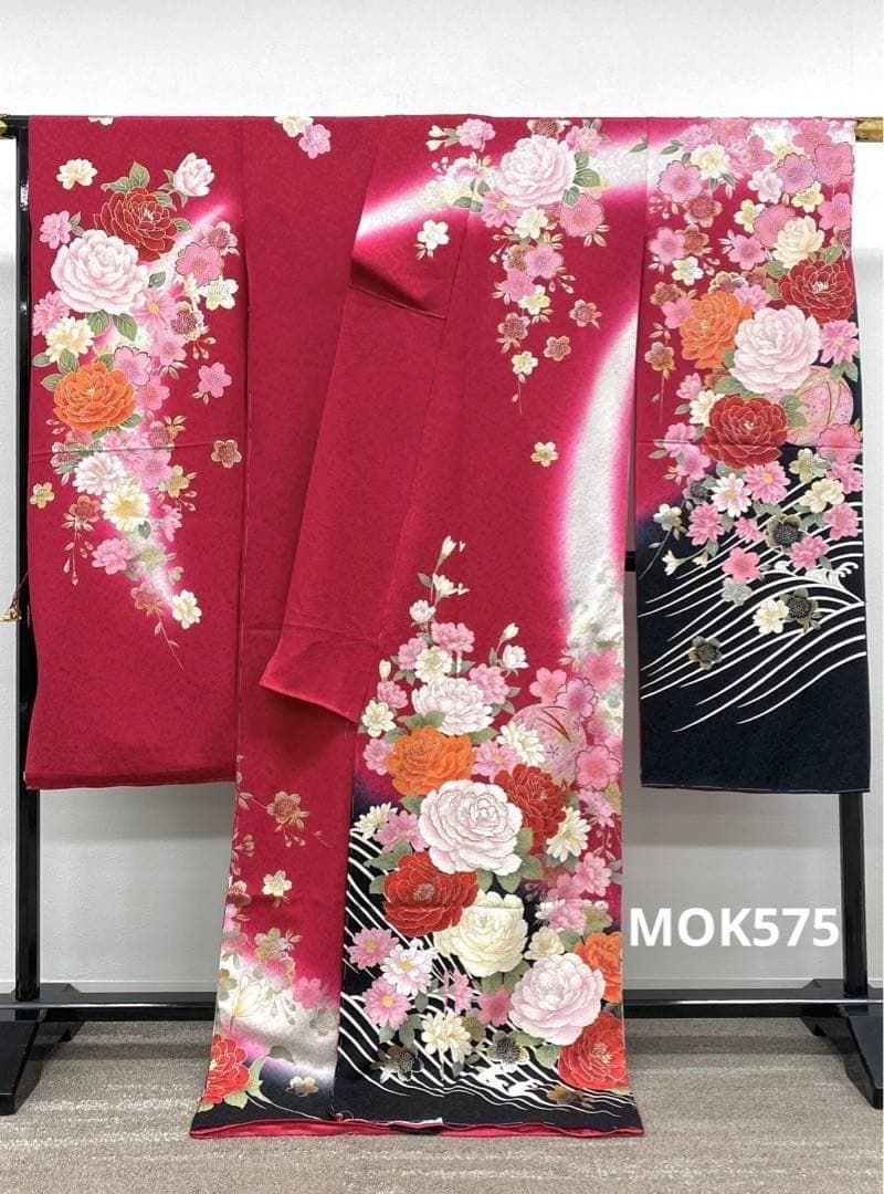 振袖 仮絵羽 正絹 未仕立て品 八掛付き MOK575 - メルカリ