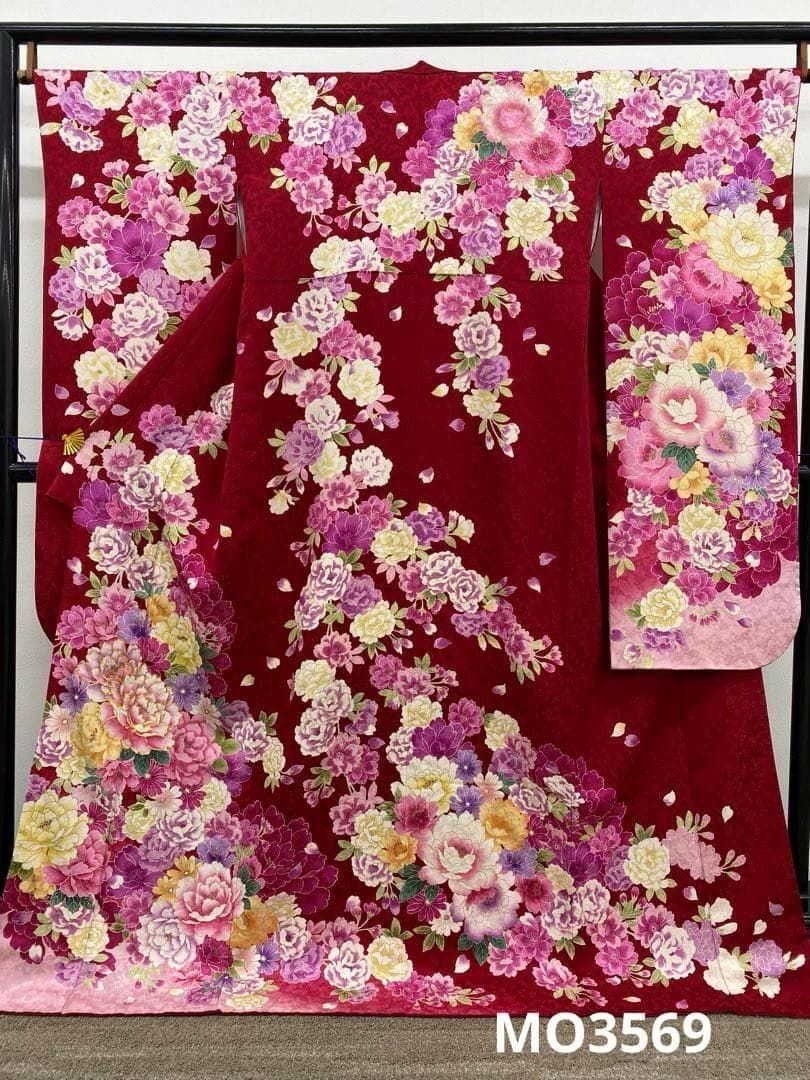 振袖 金通し 金駒 金彩 身丈173cm 撥水加工済 MO3569