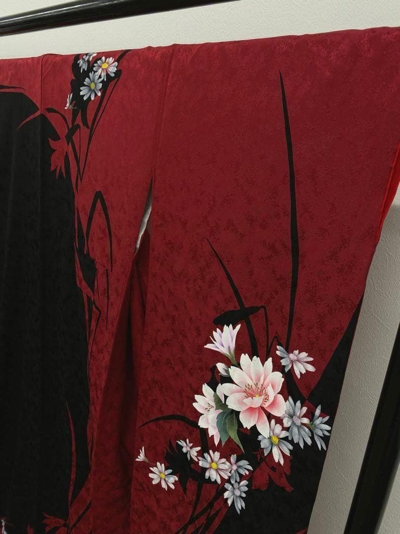 振袖 金彩 銀彩 紋意匠 身丈166cm MO3598 - メルカリ