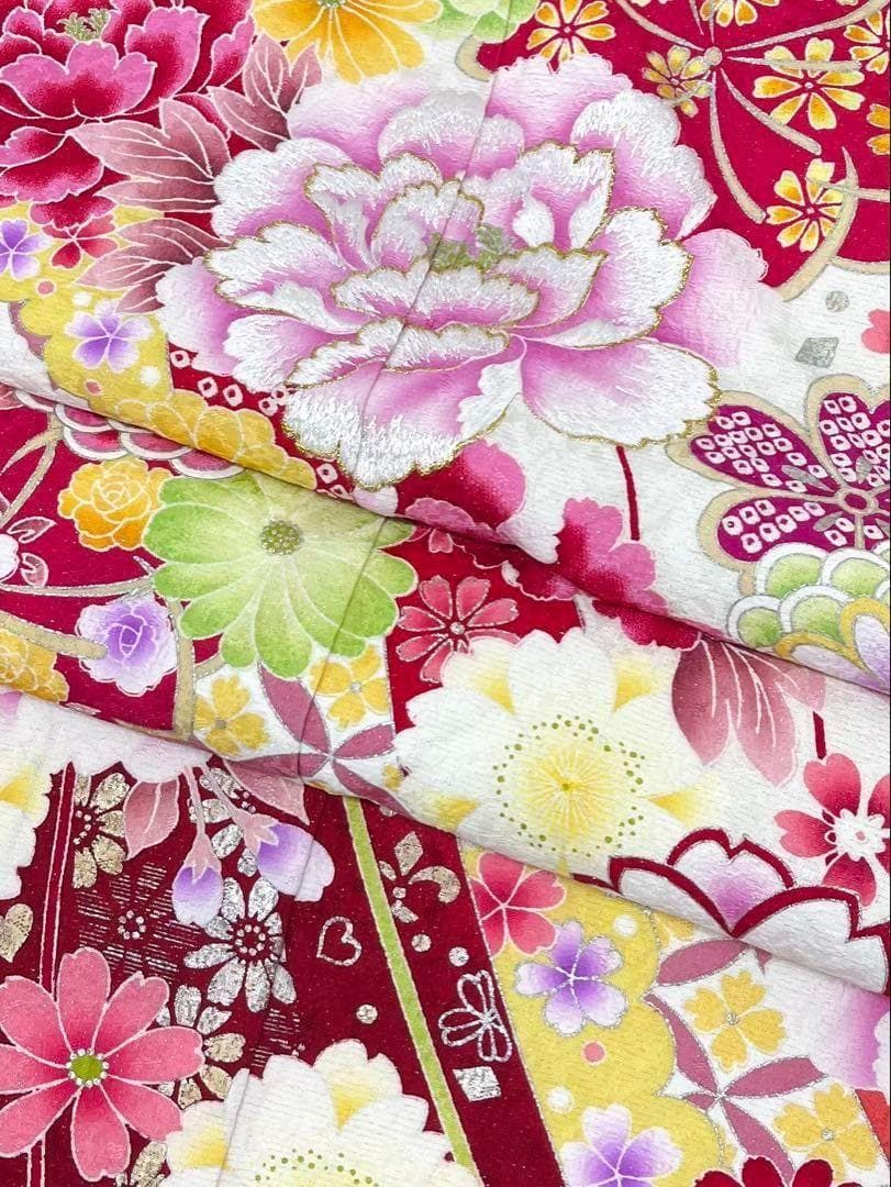 振袖 銀通し 金彩 牡丹 桜 刺繍 紋意匠 MO3741 - メルカリ