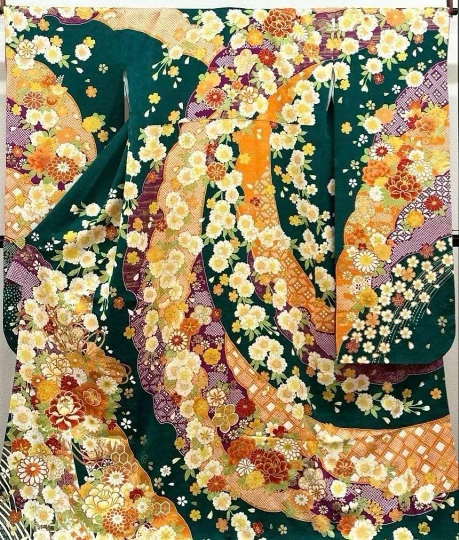 振袖 刺繍 金彩 紋意匠 撥水加工済 MO3740