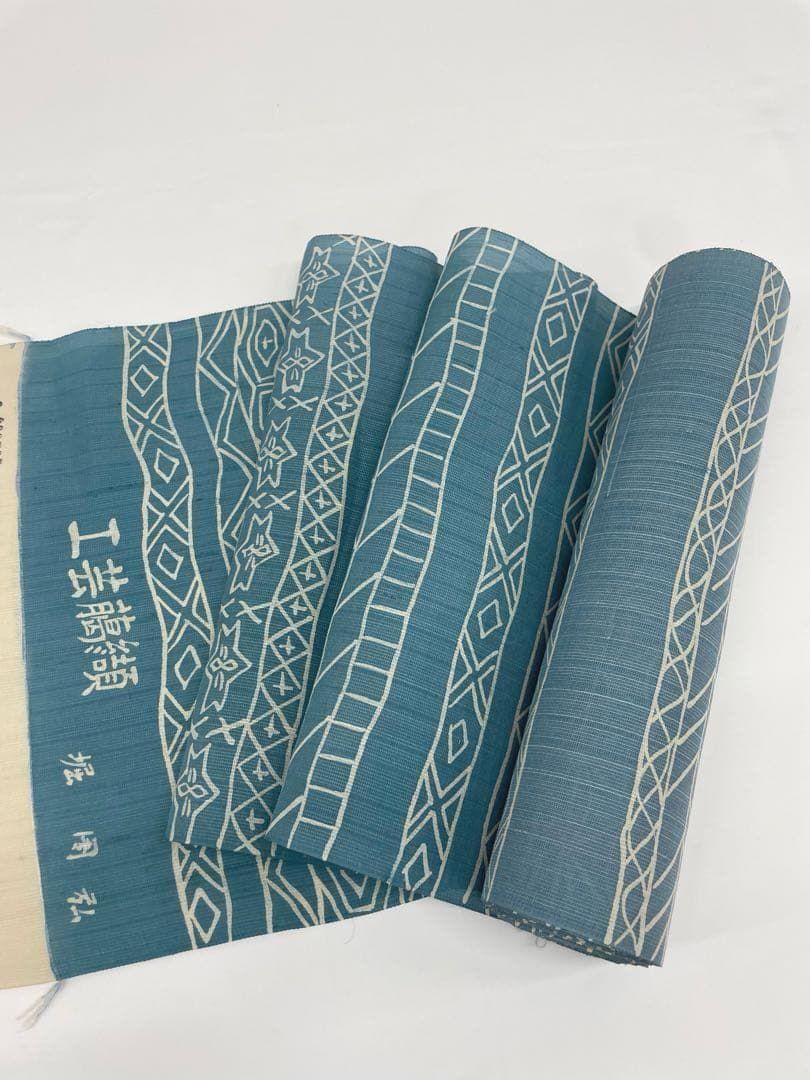 夏紬 臈纈染 堀 周弘 横段模様 正絹 反物 TN293 夏紬 臈纈染 堀 周弘 横段模様 正絹 反物 TN293