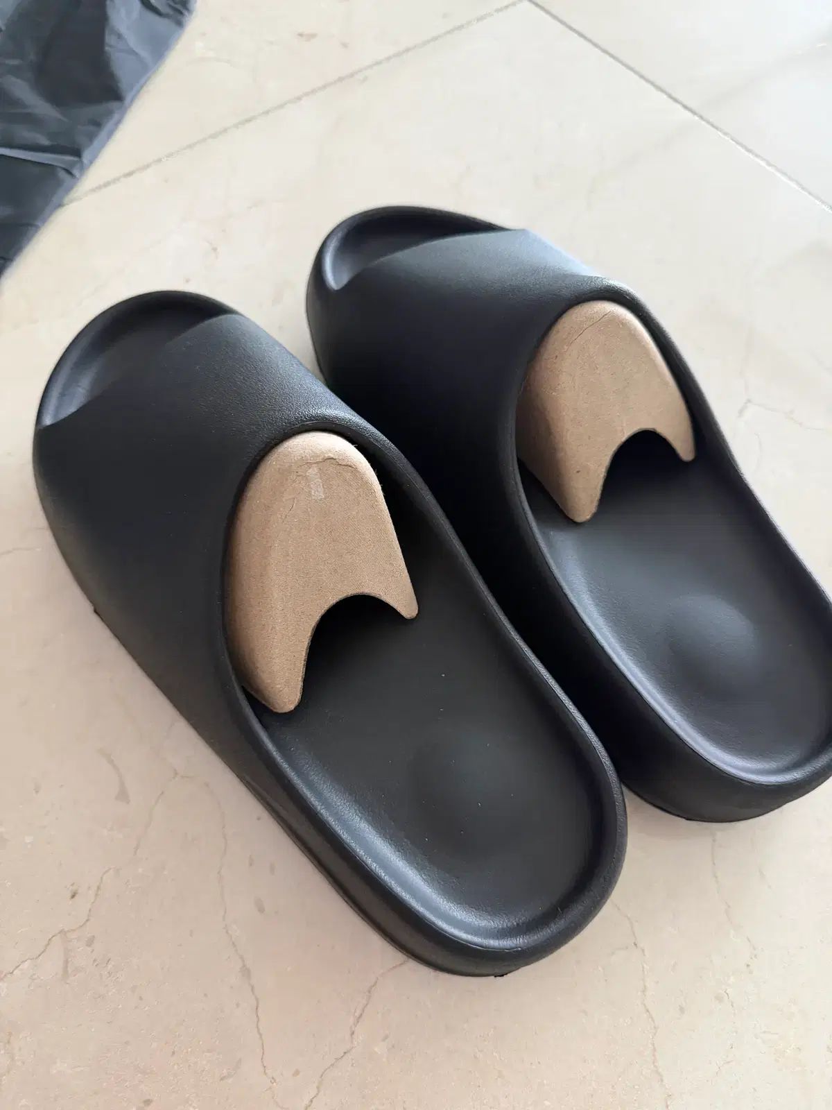 イージー YS-01 ブラック (Yeezy) us 12サイズ 正規品 新品