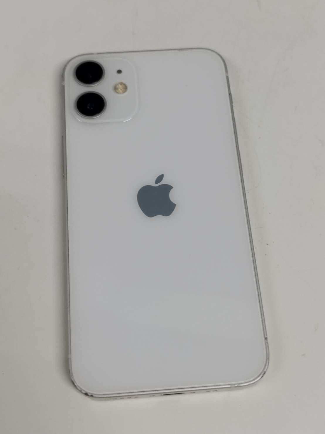 iPhone 12 mini 128GB ホワイト SIMフリー バッテリー87% - メルカリ