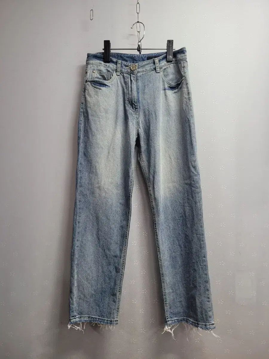64)タイム デニム 7,327円