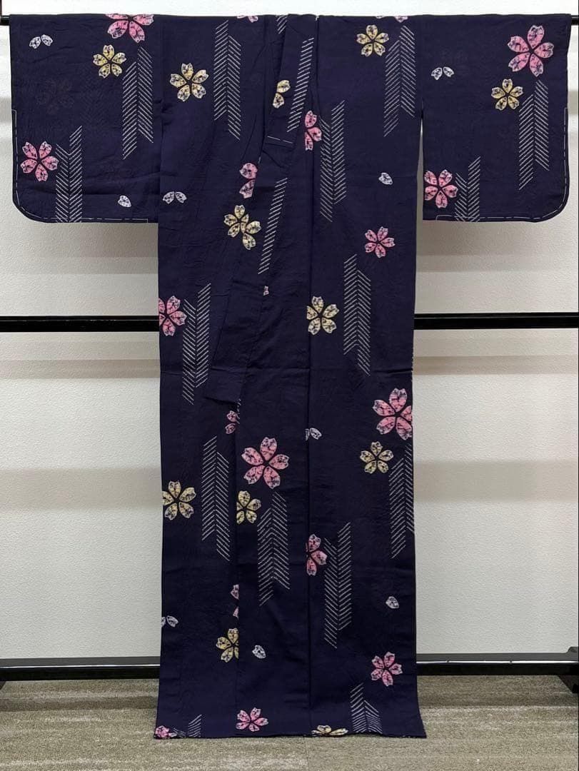 有松鳴海絞り 浴衣 夏物 桜 綿 躾糸付き 濃紫地 G010 - メルカリ