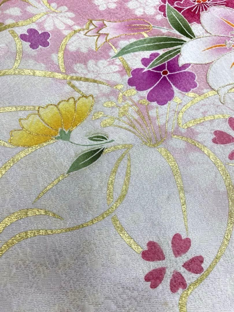 振袖 ラメ刺繍 金彩 紋意匠 身丈168cm 撥水加工済 MO3625 - メルカリ