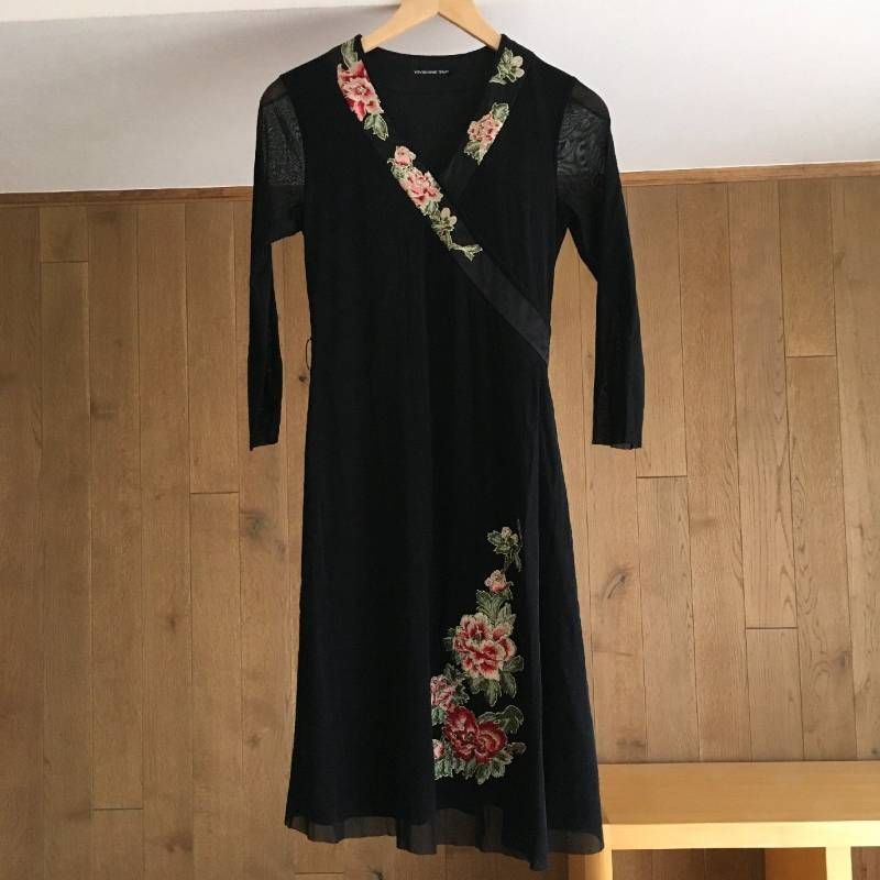美品♪ヴィヴィアンタム ロングワンピース パワーネット マキシ丈 ベージュ 美品 VIVIENNE TAM(ヴィヴィアンタム パワーネット ワンピース0