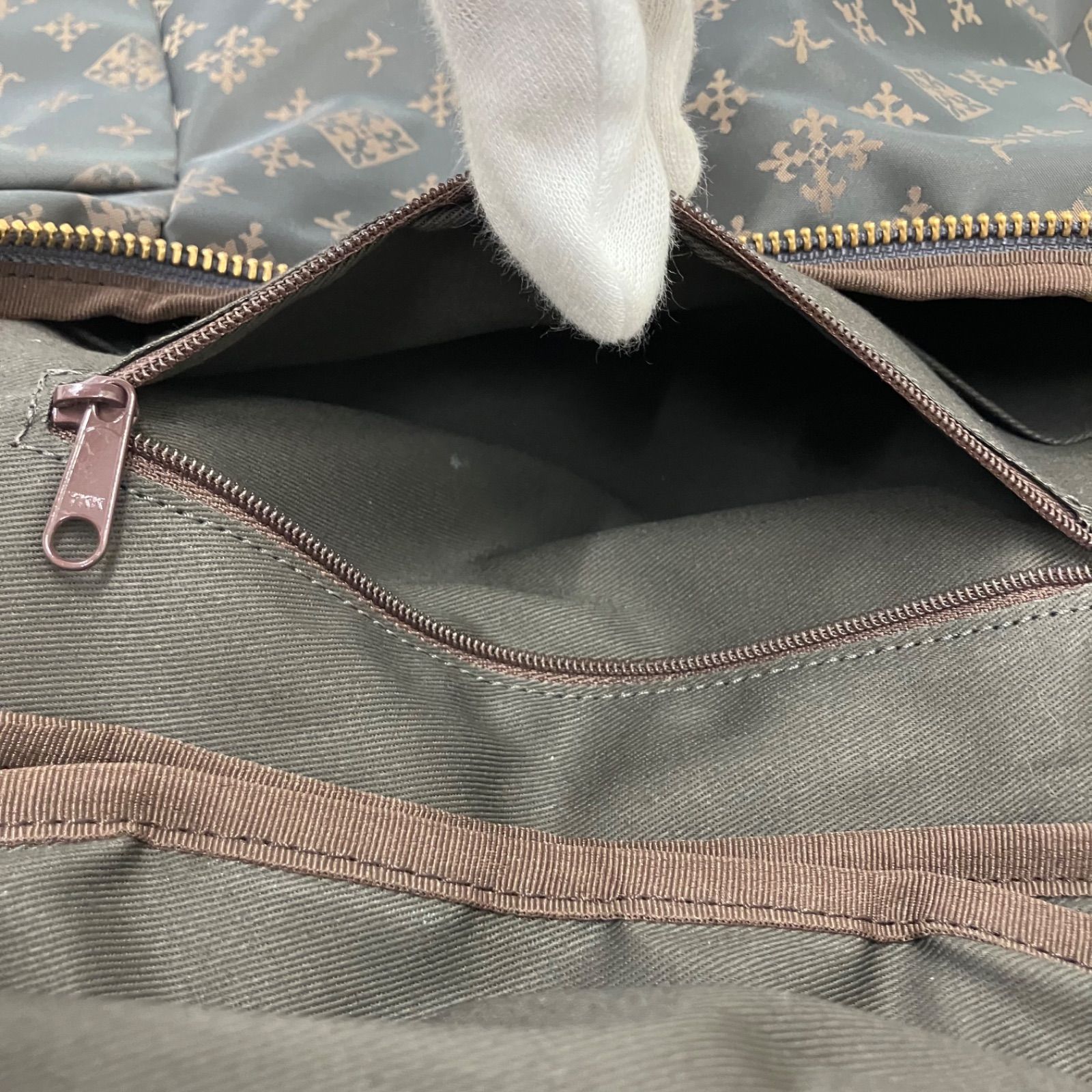 5290【良品】 russet ラシット リュック バックパック モノグラム 総柄
