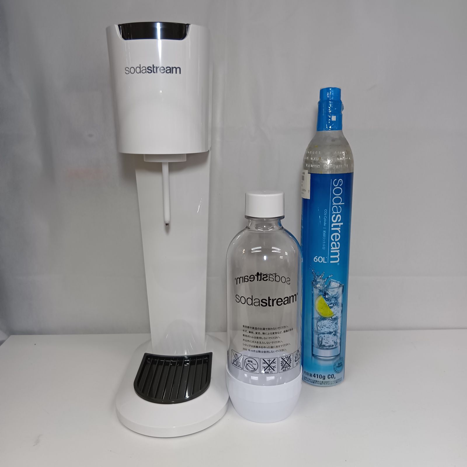 N SodaStream ソーダストリーム 炭酸水メーカー 本体 - メルカリ