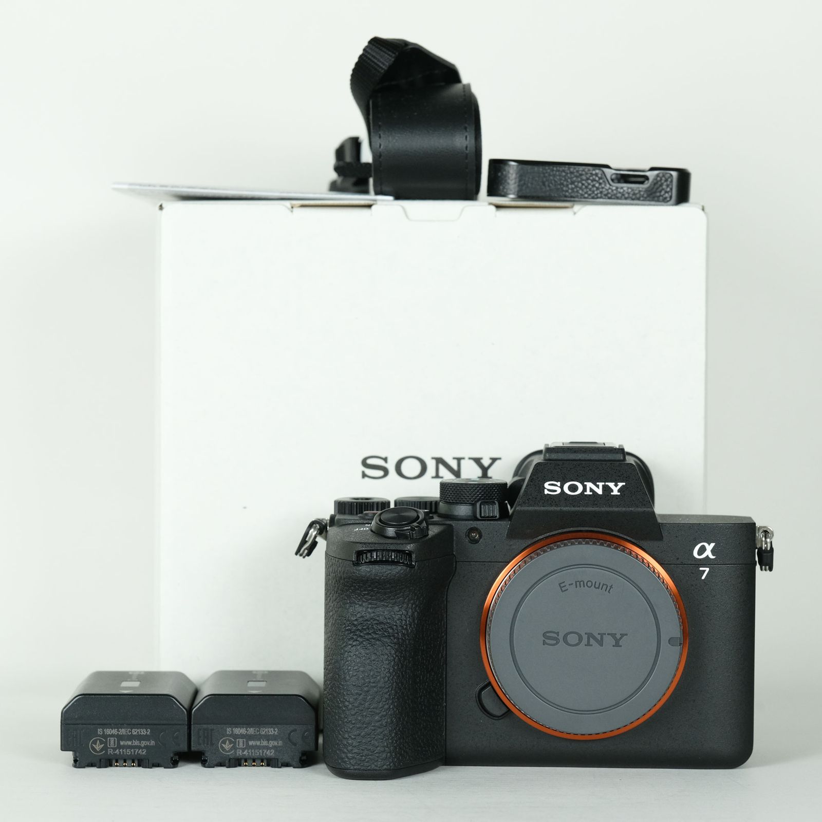 [美品 | シャッター数205回｜バッテリー2個・プレート付] SONY α7 V（ILCE-7M5） | SONY Eマウント