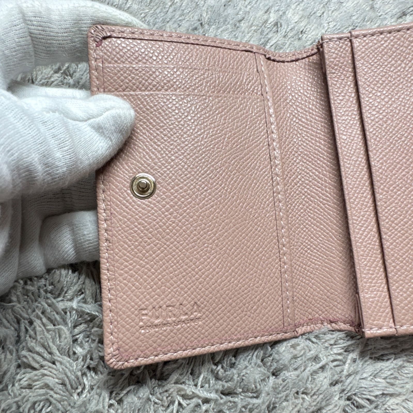 美品】FURLA フルラ 名刺入れ カードケース レザー 薄ピンク - メルカリ
