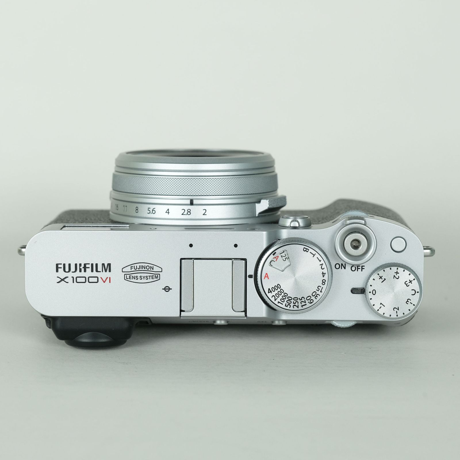 美品 | シャッター数1,200回｜別売り付属品付] FUJIFILM X100VI 