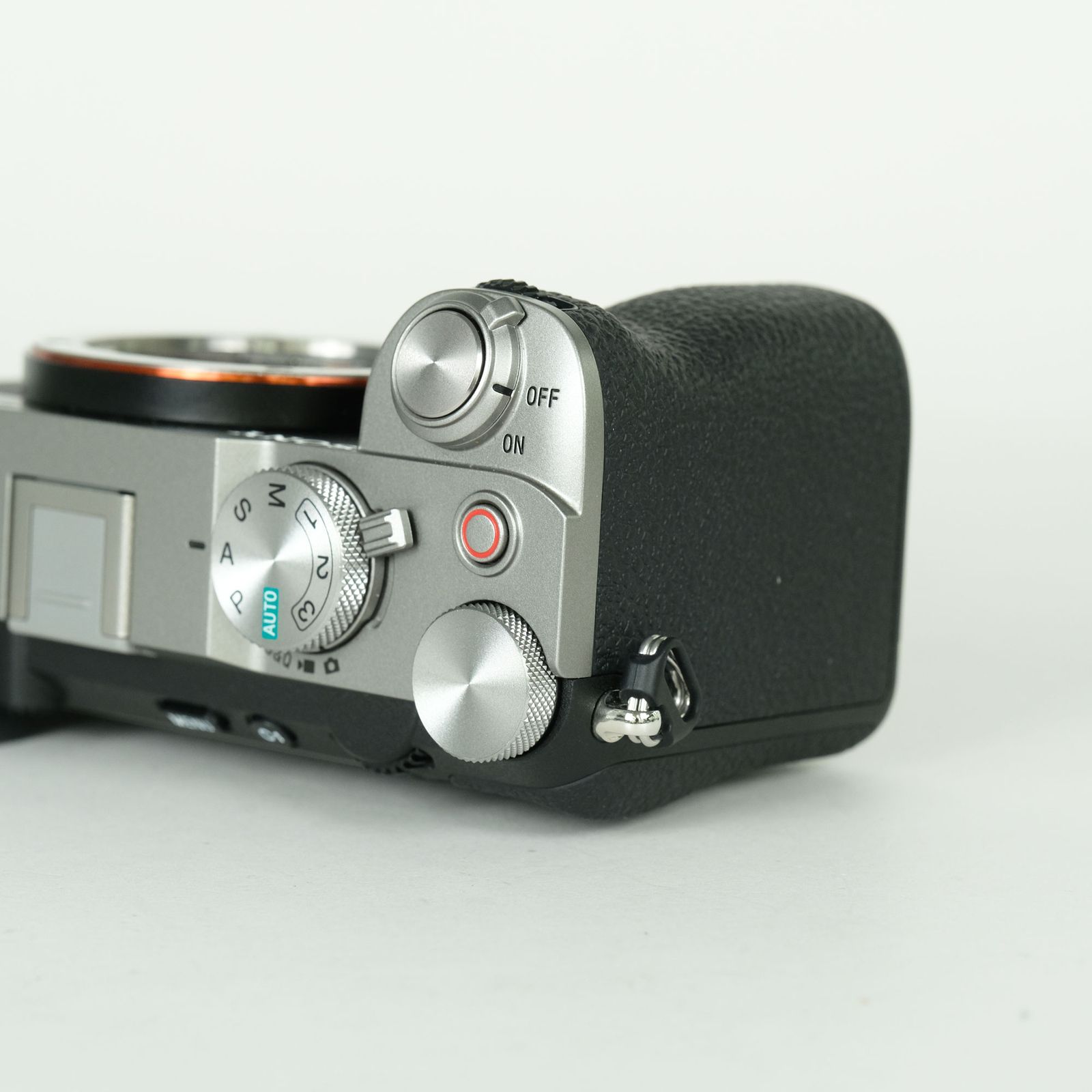 美品 | シャッター数2回｜バッテリー2個付] SONY α7C II（ILCE-7CM2
