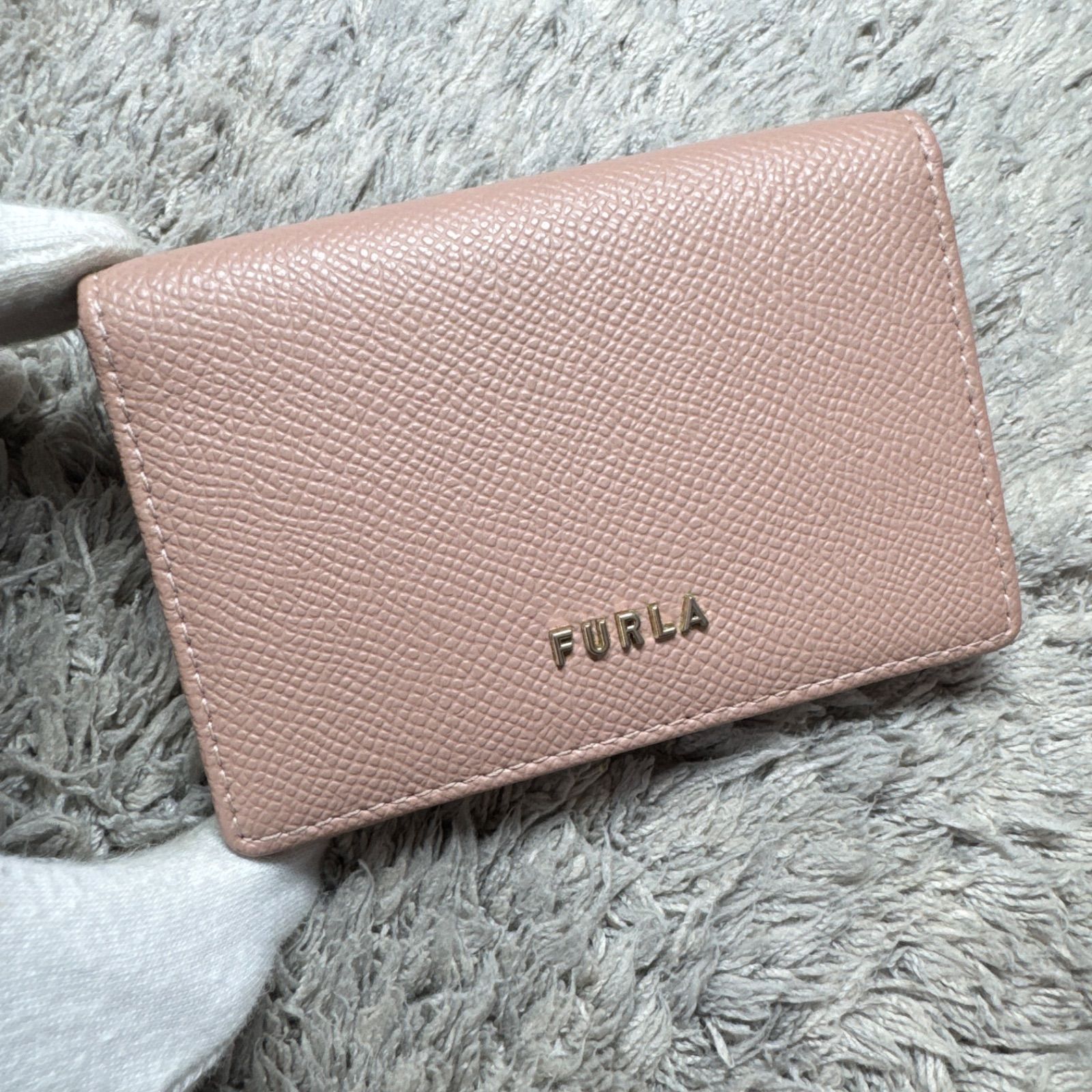 美品】FURLA フルラ 名刺入れ カードケース レザー 薄ピンク - メルカリ