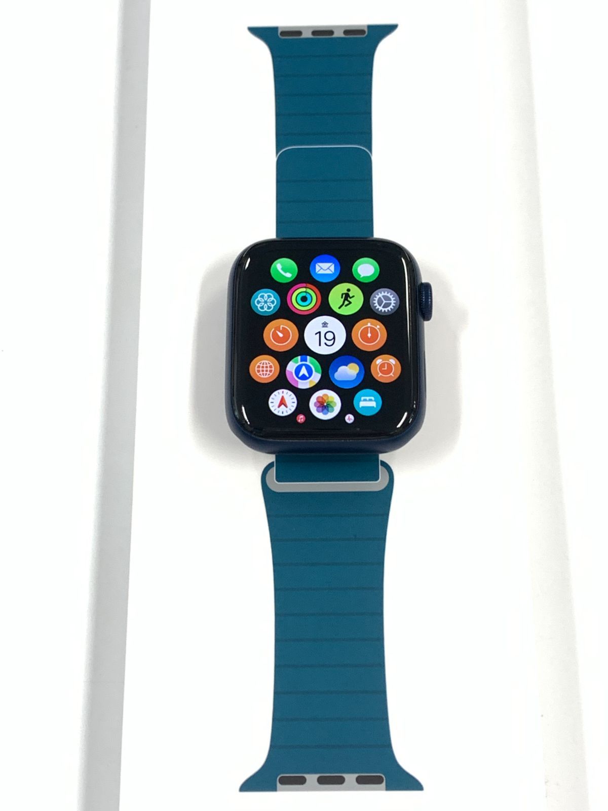 新品同様　バッテリー100% Apple Watch Series 6 GPS+ Cellular 44mm ブルー